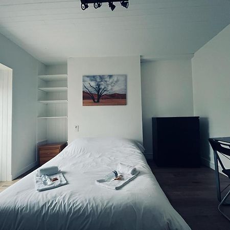 Apartament Le Sacre, Au Pied De La Cathedrale Reims Zewnętrze zdjęcie