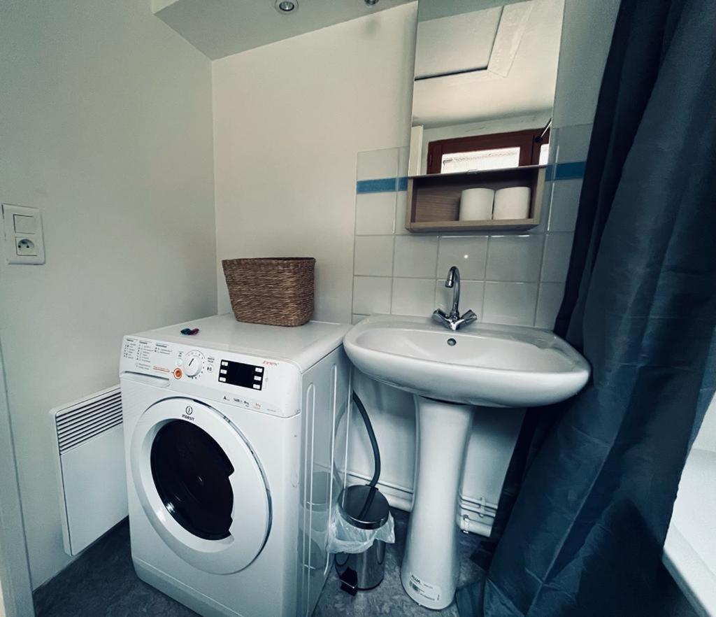 Apartament Le Sacre, Au Pied De La Cathedrale Reims Zewnętrze zdjęcie